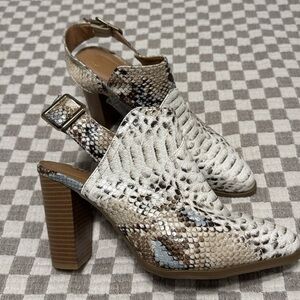 Size 8 Snake Skin Print Open Back Bootie